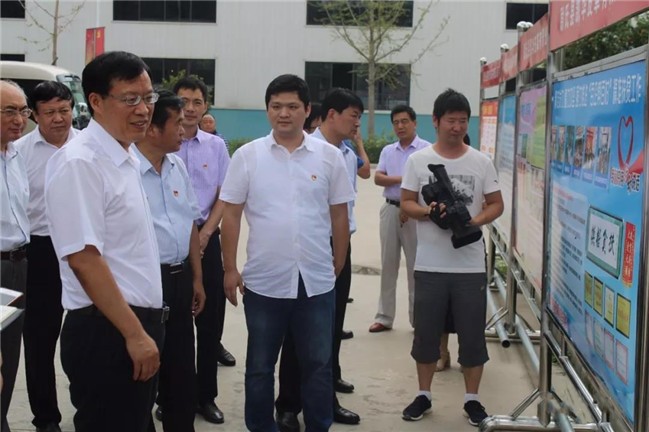 开封市委副书记,统战部部长秦保强带队赴尉氏县调研指导全市产业扶贫